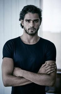 عطر جیمی چو من ادو تویلت مردانه Kit Harington
