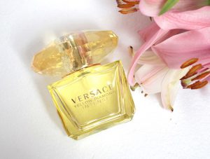 عطر ورساچه یلو دیاموند اینتنس ادو پرفیوم زنانه